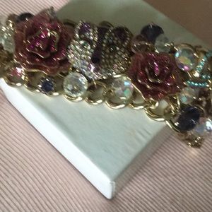 BETSEY JOHNSON unique bracket